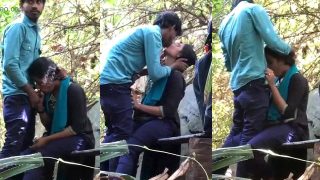 Desi Village Girl Outdoor Giving Blowjob And Fucking With Lover