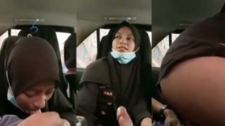 Horny Hijabi Girl Giving Blowjob Dick Fucking Inside Car